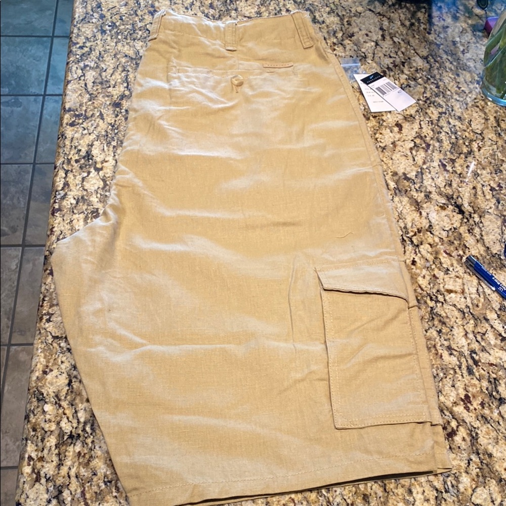 Sean John Tan Cargo Pants with Utilitarian Style